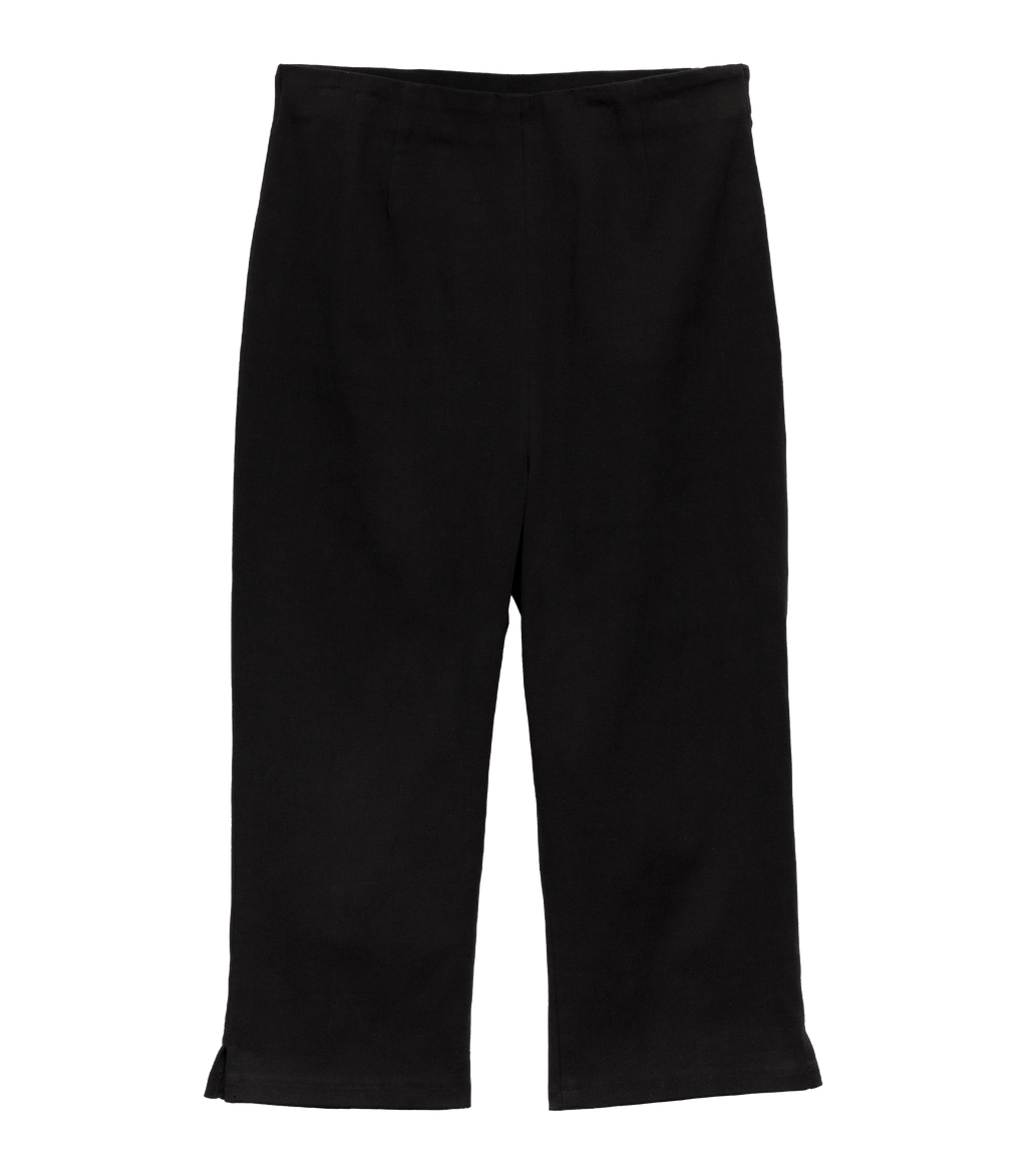 Lula Capri Pant in Black - view 5