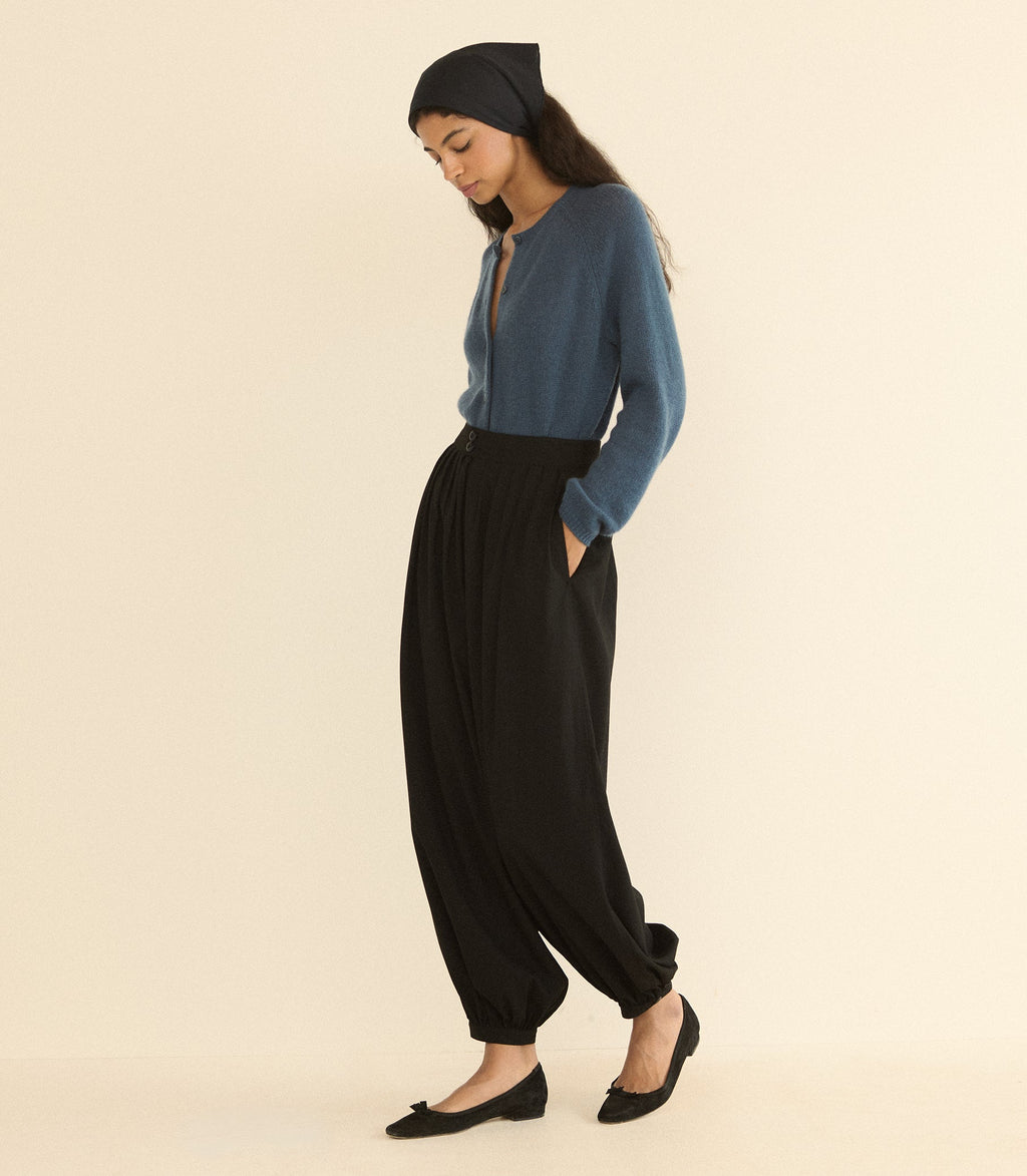 Peroline Cashmere Cardigan in Blue Stone - view 4
